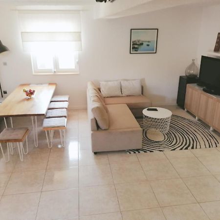 Villa House for rent Paola à Ražanac Extérieur photo