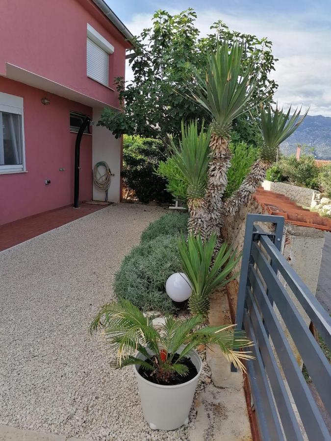 Villa House for rent Paola à Ražanac Extérieur photo