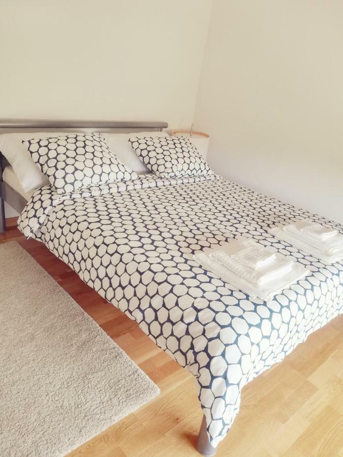 Villa House for rent Paola à Ražanac Extérieur photo